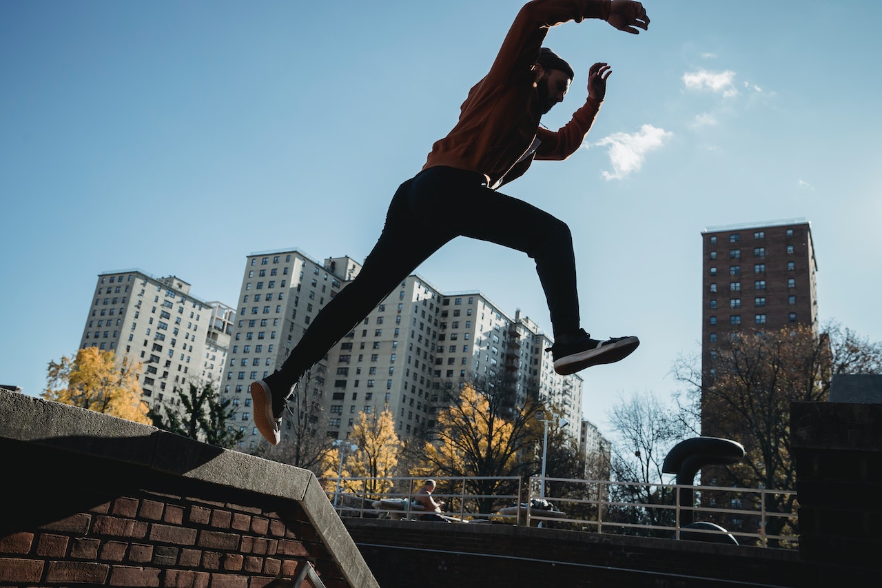 Parkour practitioner performing